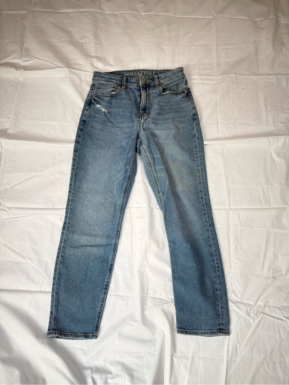 American Eagle Outfitters Women's Light Wash Straight Leg Jeans